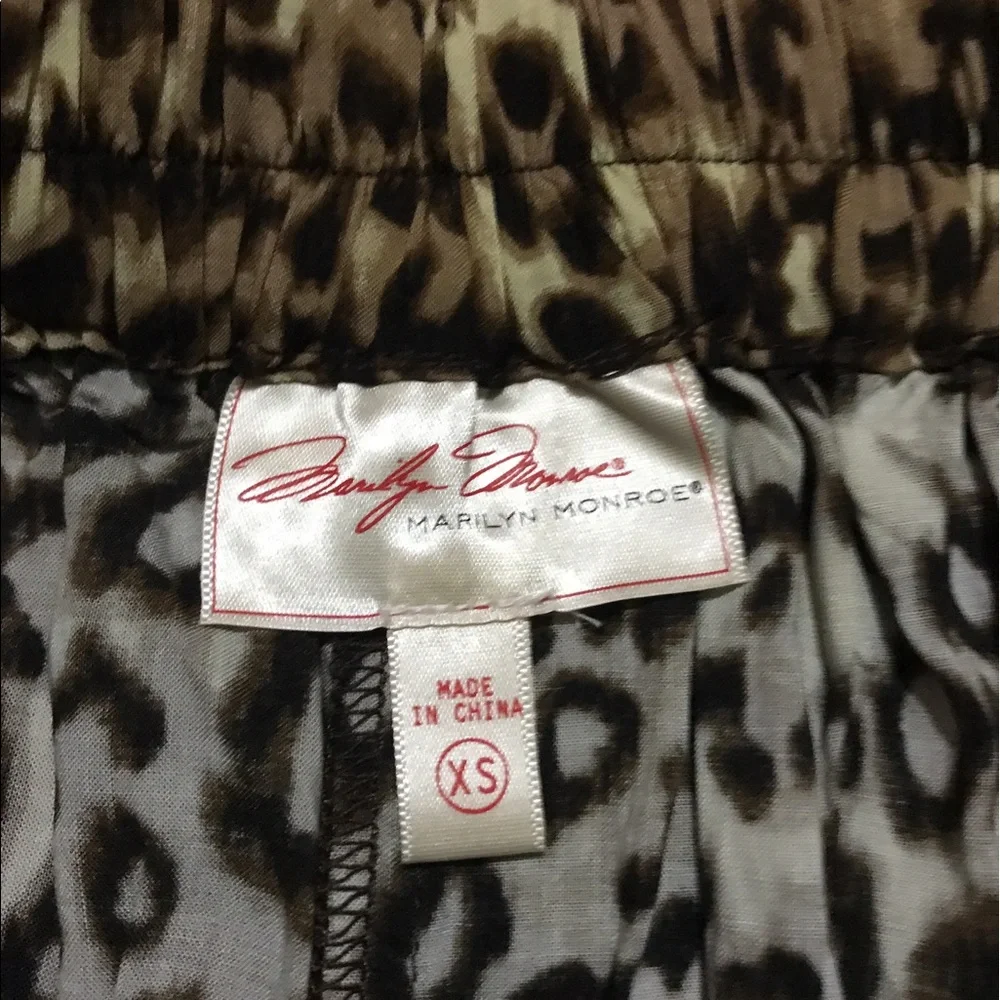 Marilyn Monroe Shorts SZ XS‎
